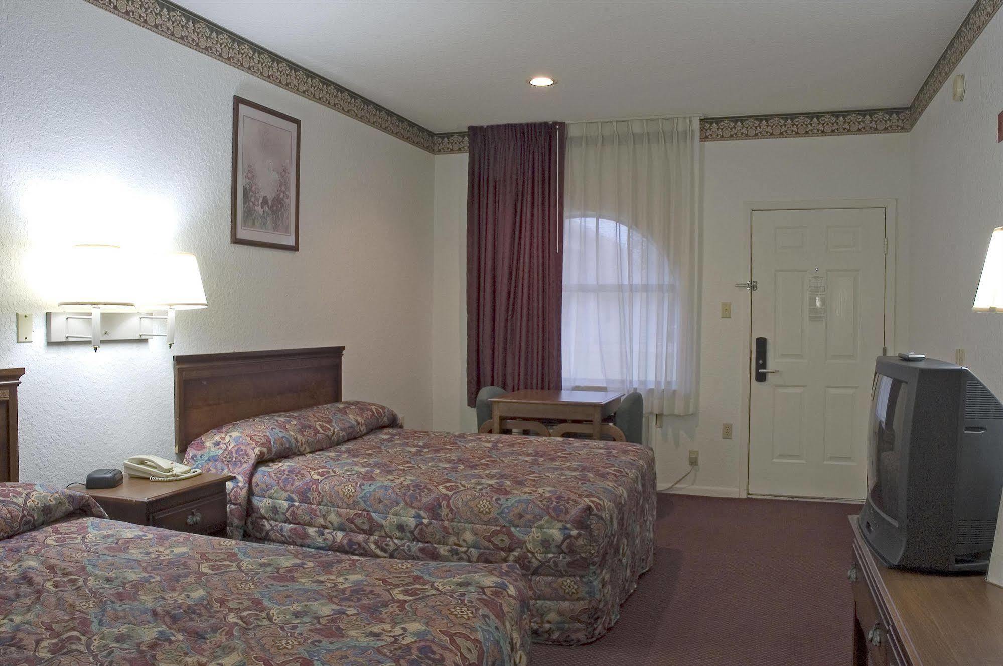 Budget Host Hempstead Inn Brookhollow/Energy Corridor Houston Ngoại thất bức ảnh