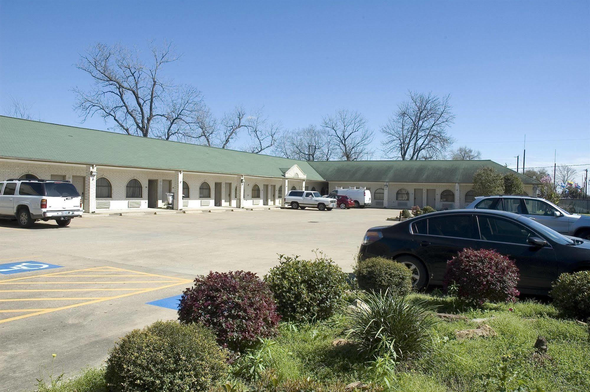 Budget Host Hempstead Inn Brookhollow/Energy Corridor Houston Ngoại thất bức ảnh